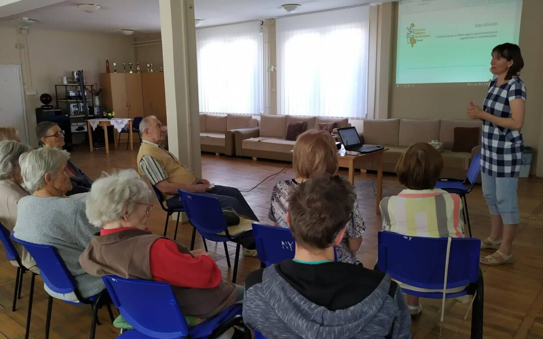 NYITNIKÉK IDŐSEK NAPPALI KLUBJA